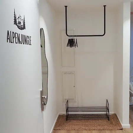 Alpenjungle - Grosses I Stadtmitte I Fuer Bis Zu 8 Personen *